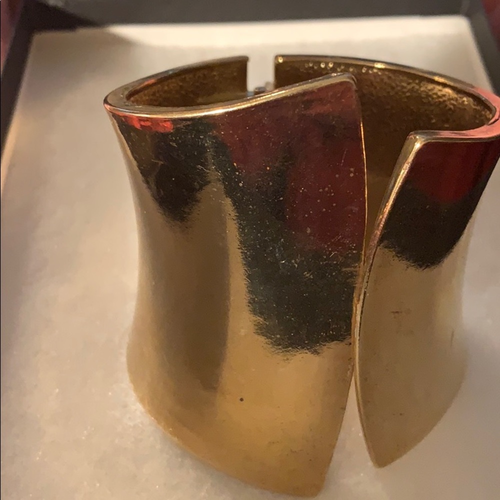 Gold estate bracelet cuff  JLO